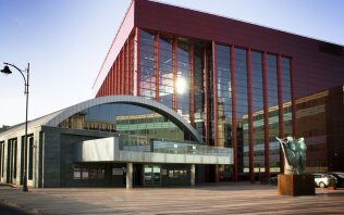 Gmach Opery Krakowskiej. Fot. W. Siwanowicz.jpg